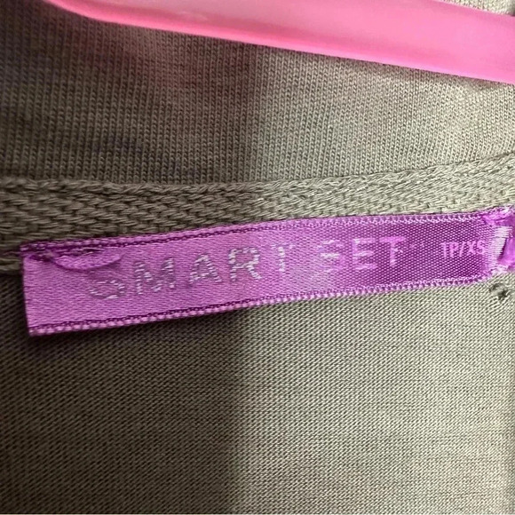 Smart  Set Sweatshirt Zippered Green Size Extra Small - Picture 12 of 16